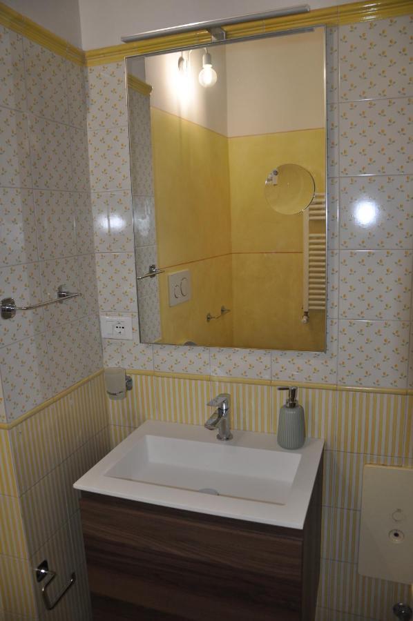 Appartamento Vittoria - City Center Florencia Exterior foto